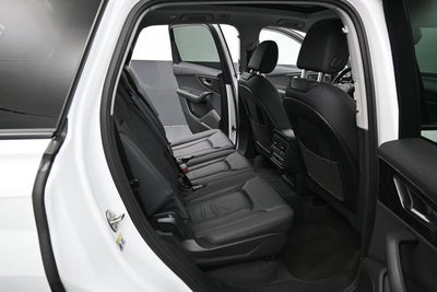 2023 Audi Q7 45 Premium Plus quattro