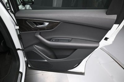 2023 Audi Q7 45 Premium Plus quattro