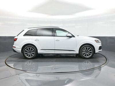 2023 Audi Q7 45 Premium Plus quattro
