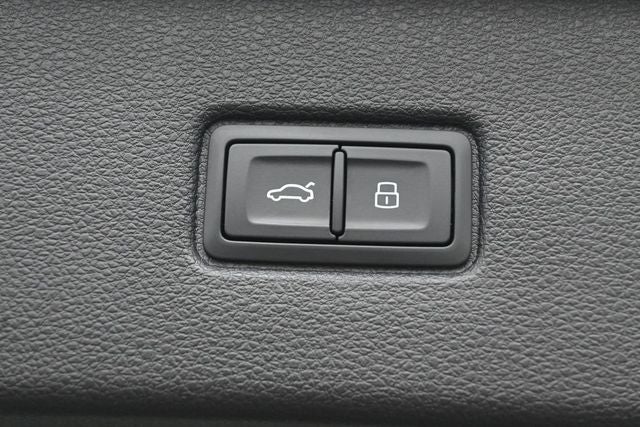2025 Audi Q7 45 Premium Plus quattro