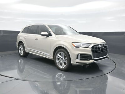 2021 Audi Q7 45 Premium Plus quattro