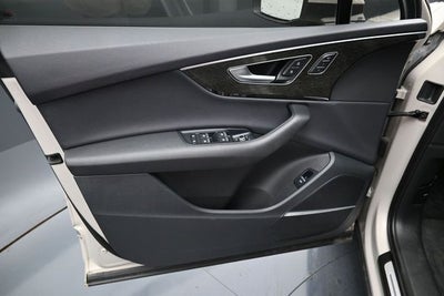 2021 Audi Q7 45 Premium Plus quattro