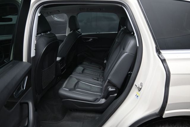 2021 Audi Q7 45 Premium Plus quattro