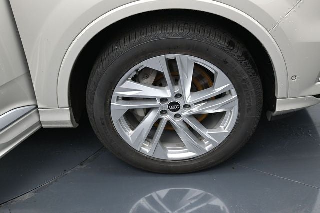 2021 Audi Q7 45 Premium Plus quattro
