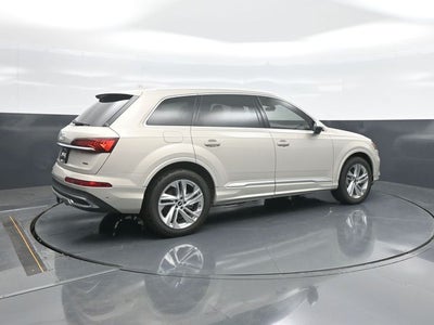 2021 Audi Q7 45 Premium Plus quattro