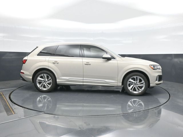 2021 Audi Q7 45 Premium Plus quattro
