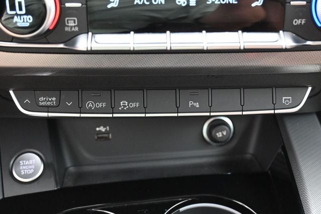 2023 Audi A4 45 S line Premium Plus quattro