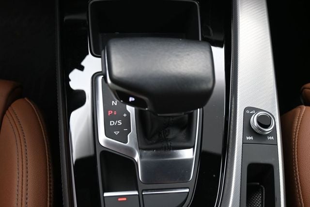2023 Audi A4 45 S line Premium Plus quattro