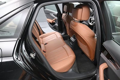 2023 Audi A4 45 S line Premium Plus quattro
