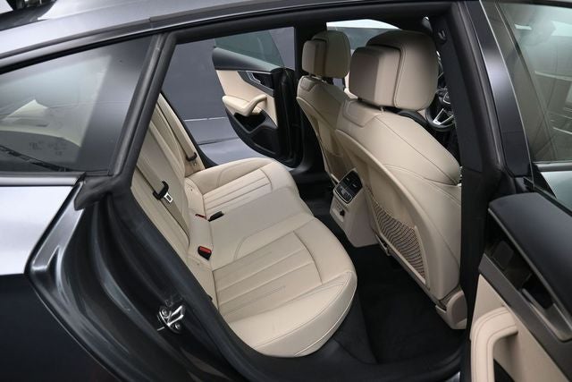 2023 Audi A5 Sportback 45 S line Premium Plus quattro
