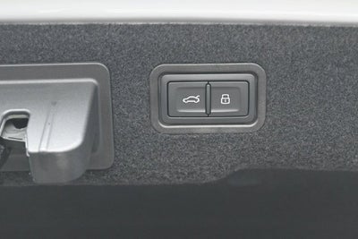 2024 Audi A8 L 55 quattro