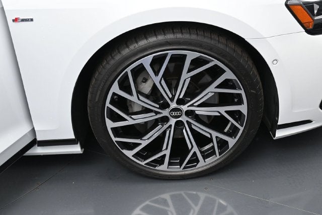 2024 Audi A8 L 55 quattro