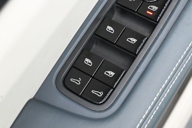 2020 Porsche Cayenne Base