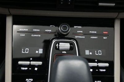 2020 Porsche Cayenne Base