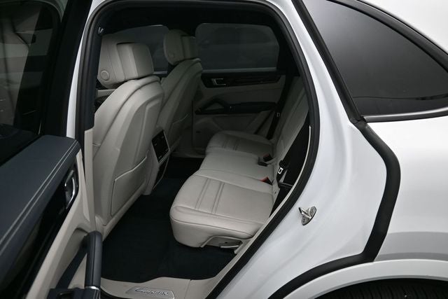 2020 Porsche Cayenne Base