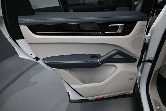 2020 Porsche Cayenne Base