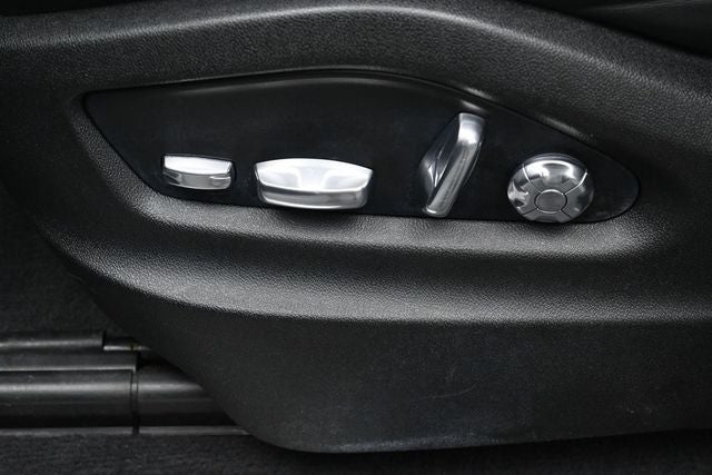 2020 Porsche Cayenne Base