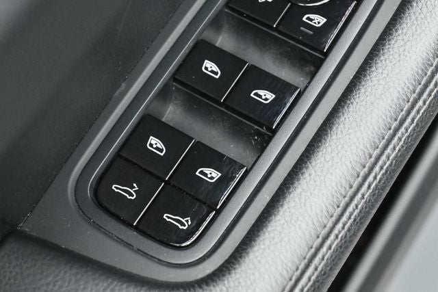 2020 Porsche Cayenne Base