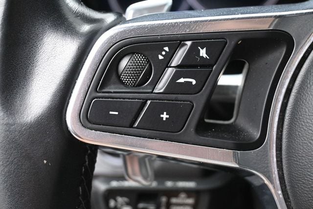 2020 Porsche Cayenne Base