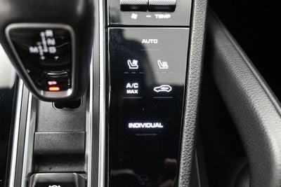 2020 Porsche Cayenne Base