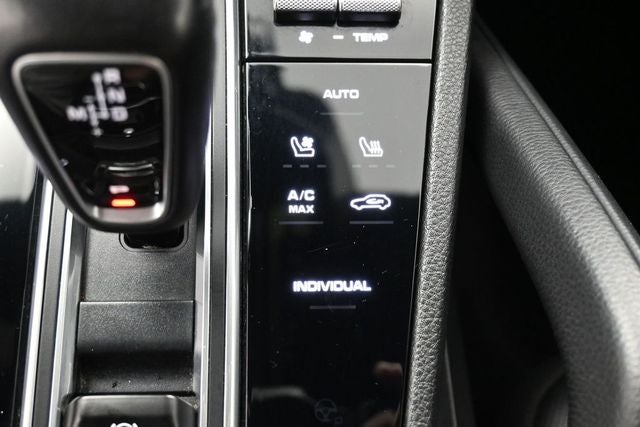 2020 Porsche Cayenne Base