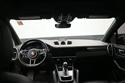 2020 Porsche Cayenne Base