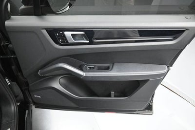 2020 Porsche Cayenne Base