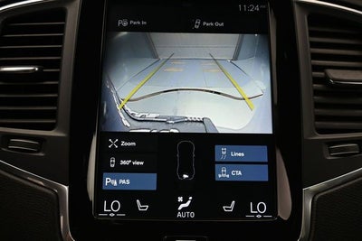 2019 Volvo XC90 T6 Momentum