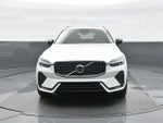 2023 Volvo XC60 B5 Ultimate Dark Theme