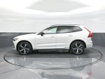 2023 Volvo XC60 B5 Ultimate Dark Theme